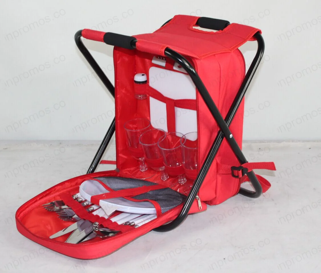 Coca-Cola picnic kit, closed