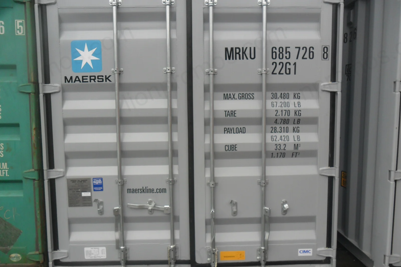 Maersk container door with MRKU 685 726 8 seal
